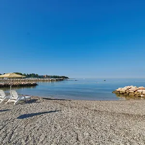 База отдыха Stella Maris Mobile Homes, Умаг
